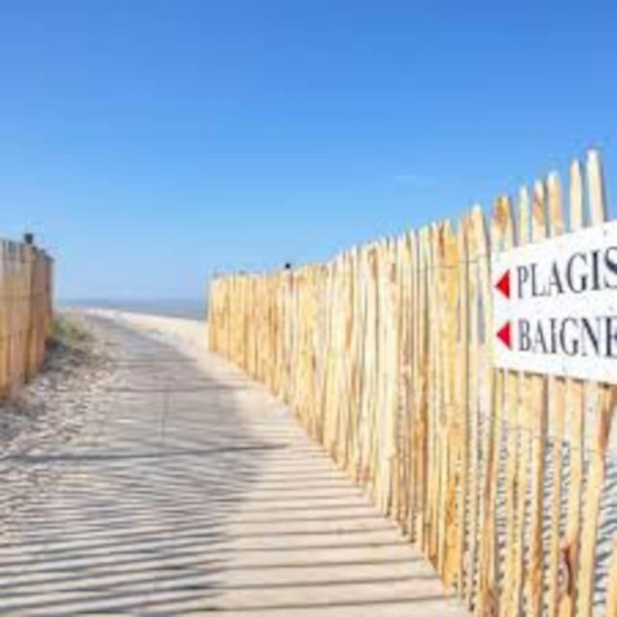 L'Adantho, A Deux Pas De La Plage Hauteville-sur-Mer Luaran gambar